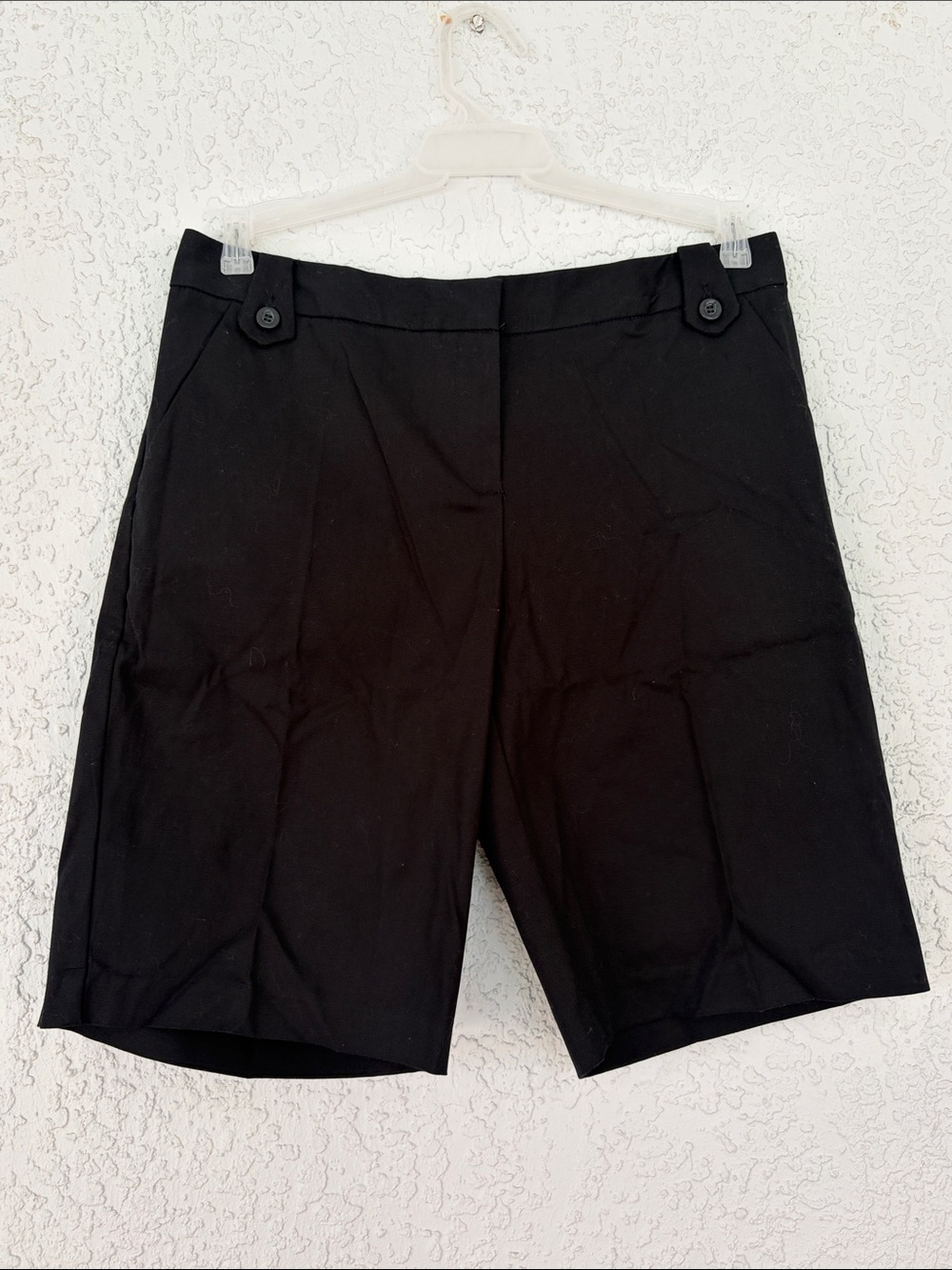 Izod Black Button-Tab Bermuda Shorts size 6